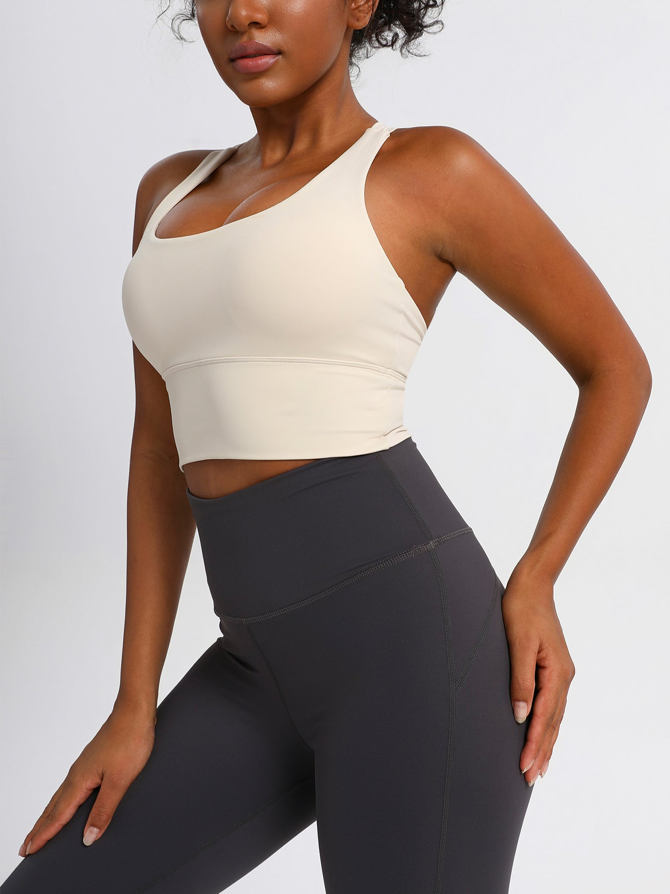 keeper    Nude-feel Cross-back Women's Yoga & Running Sports Bra